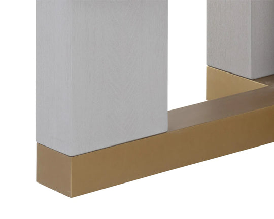 Aiyana Dining Table