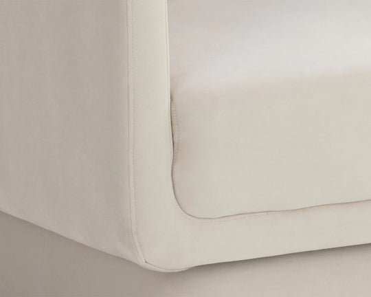 Everton Lounge Chair