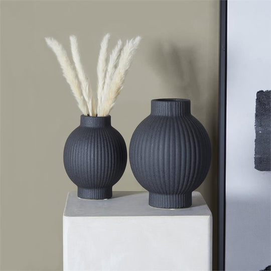 Spherical Ribbed Ceramic Vase Set