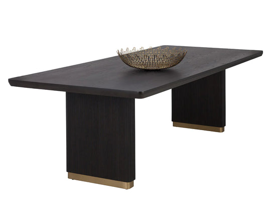 Byrinn Dining Table