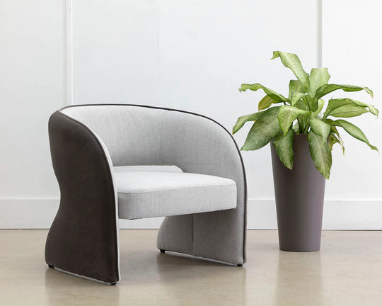 Salma Lounge Chair